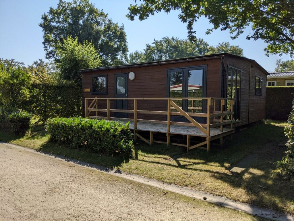 Kleine Eik buiten voor rechts